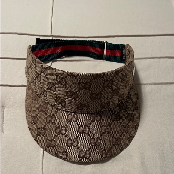 Gucci Tan Visor with Iconic Pattern - Picture 1 of 4